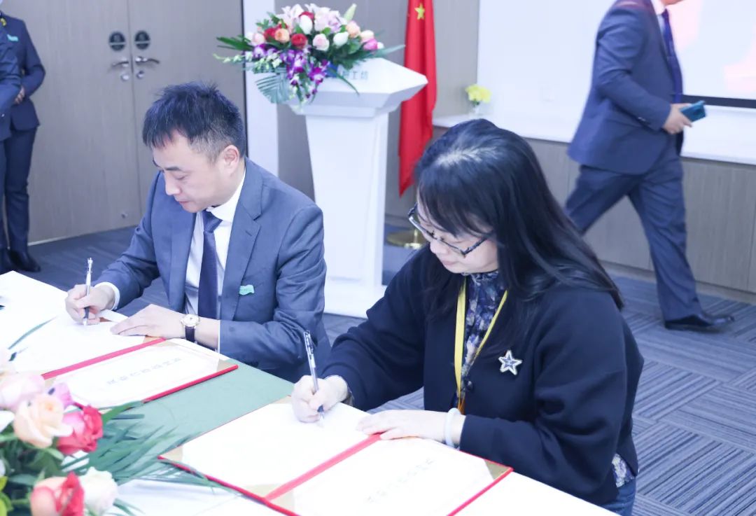 1651300035445663.jpg cs-09.jpg