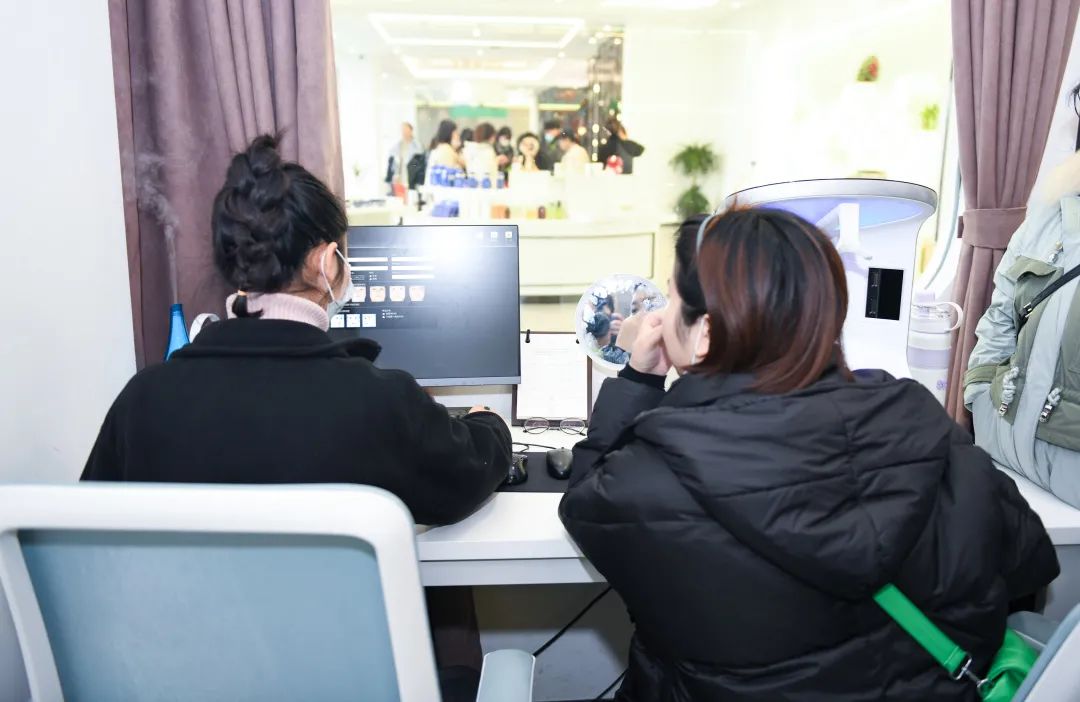 1651303544893093.jpg msfw-04.jpg